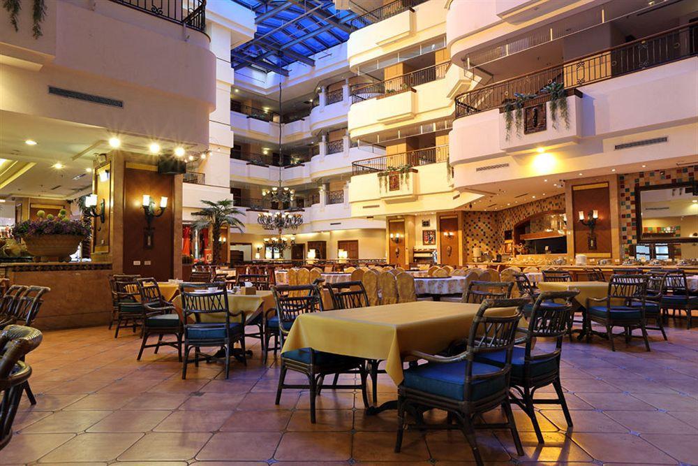 Wei-Yat Grand Hotel Тайнань Экстерьер фото