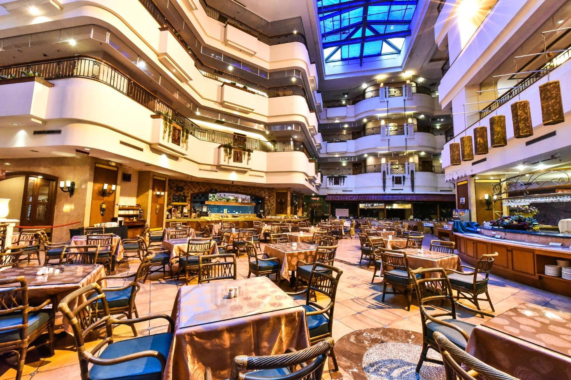 Wei-Yat Grand Hotel Тайнань Экстерьер фото